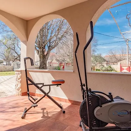 4 Bedroom Amazing In Feriehus *