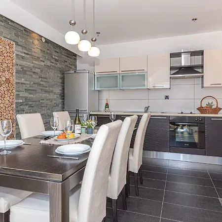 4 Bedroom Amazing In